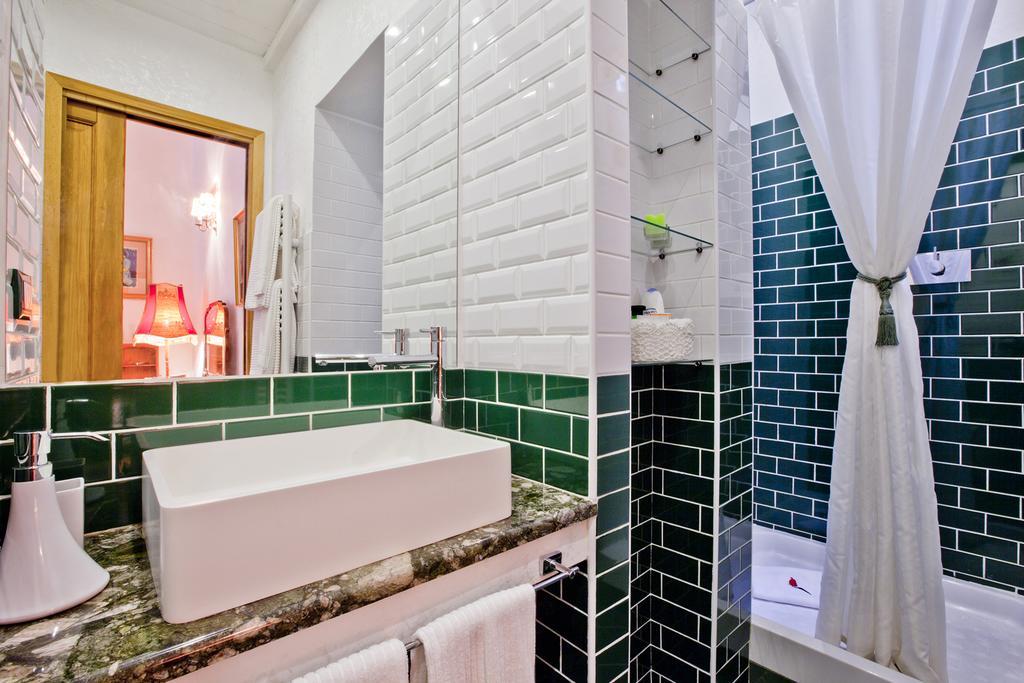 B&B Il Marchese Del Grillo Sulmona Phòng bức ảnh