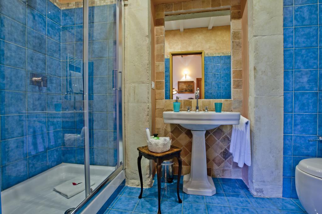 B&B Il Marchese Del Grillo Sulmona Phòng bức ảnh